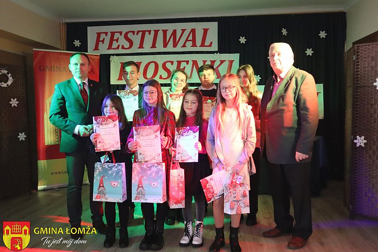II Festiwal Piosenki Świątecznej w Pniewie